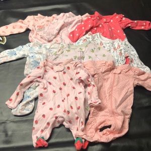 8 Baby Girl Sleep & Plays